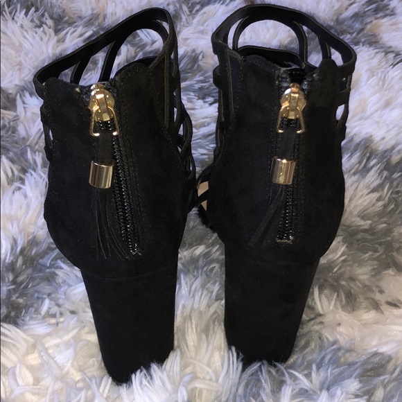 Nicole Miller Heels - Picture 2 of 7